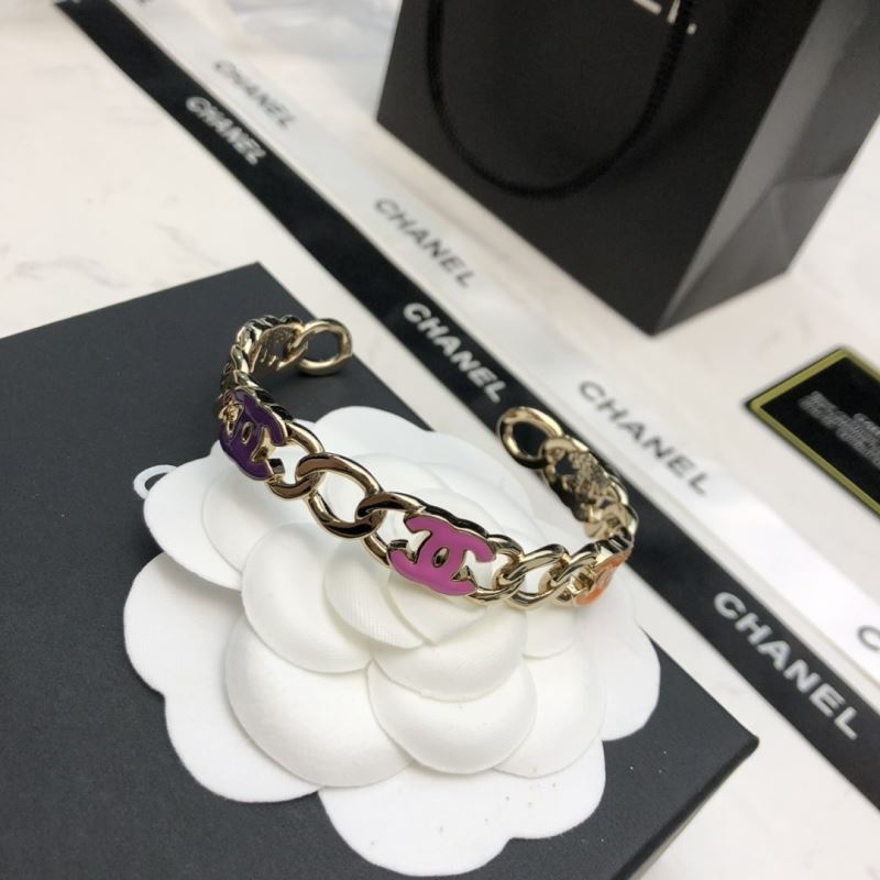 Ch**el bracelets